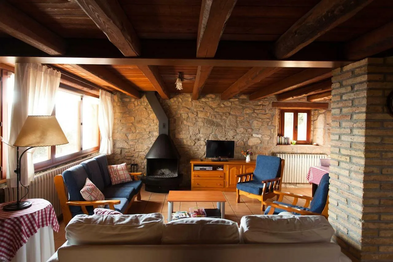 Holiday home Les Cases De Borrells Lladurs